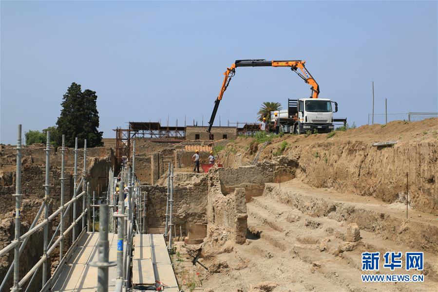秘馆疑踪2军用手枪部件B怎么拿